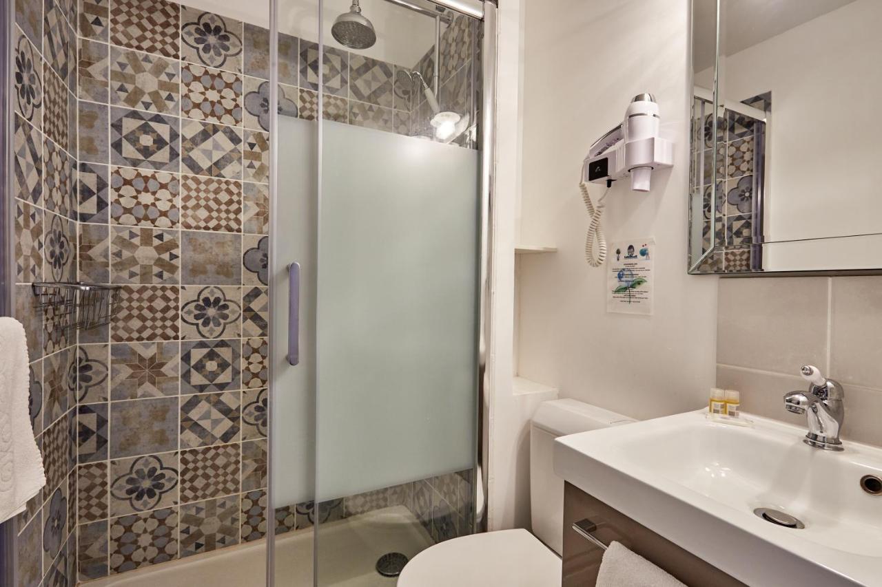 Hotel Saint Etienne *